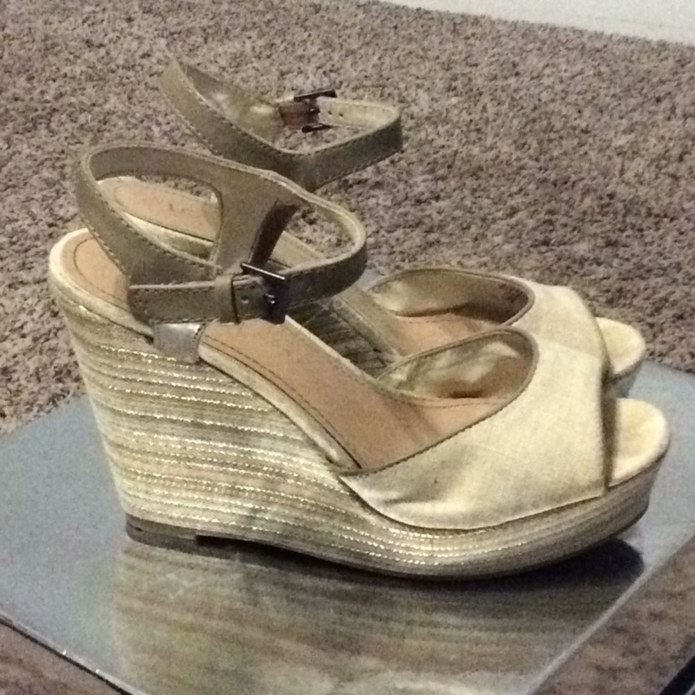 Lauren Conrad Wedges